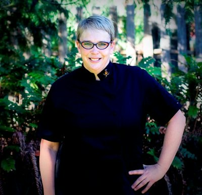 Theresa Carle-Sanders