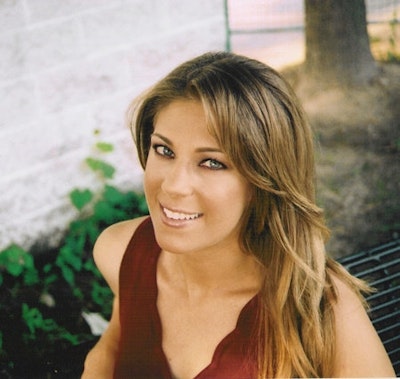 Alexandra Robbins
