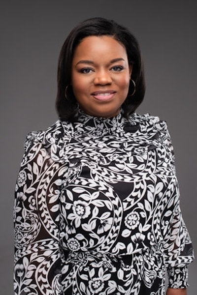 Lisa Victoria Fields