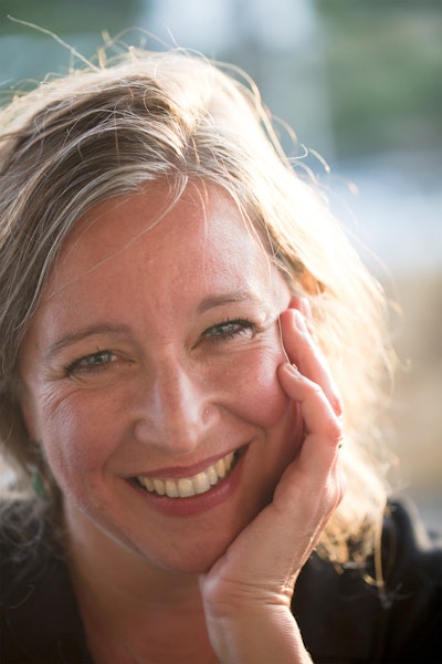 Julia Holbe