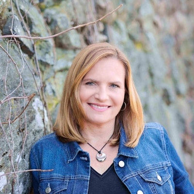 Heather Lang