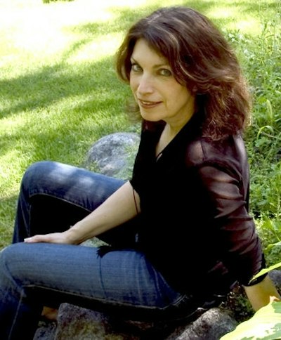 Linda Holeman