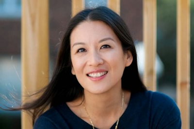 Elaine Lui