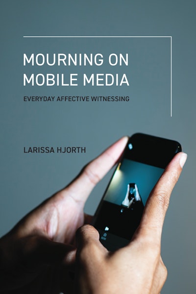 Mourning on Mobile Media