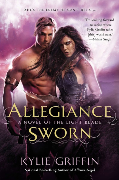 Allegiance Sworn: A Novel of the Light Blade Book 3