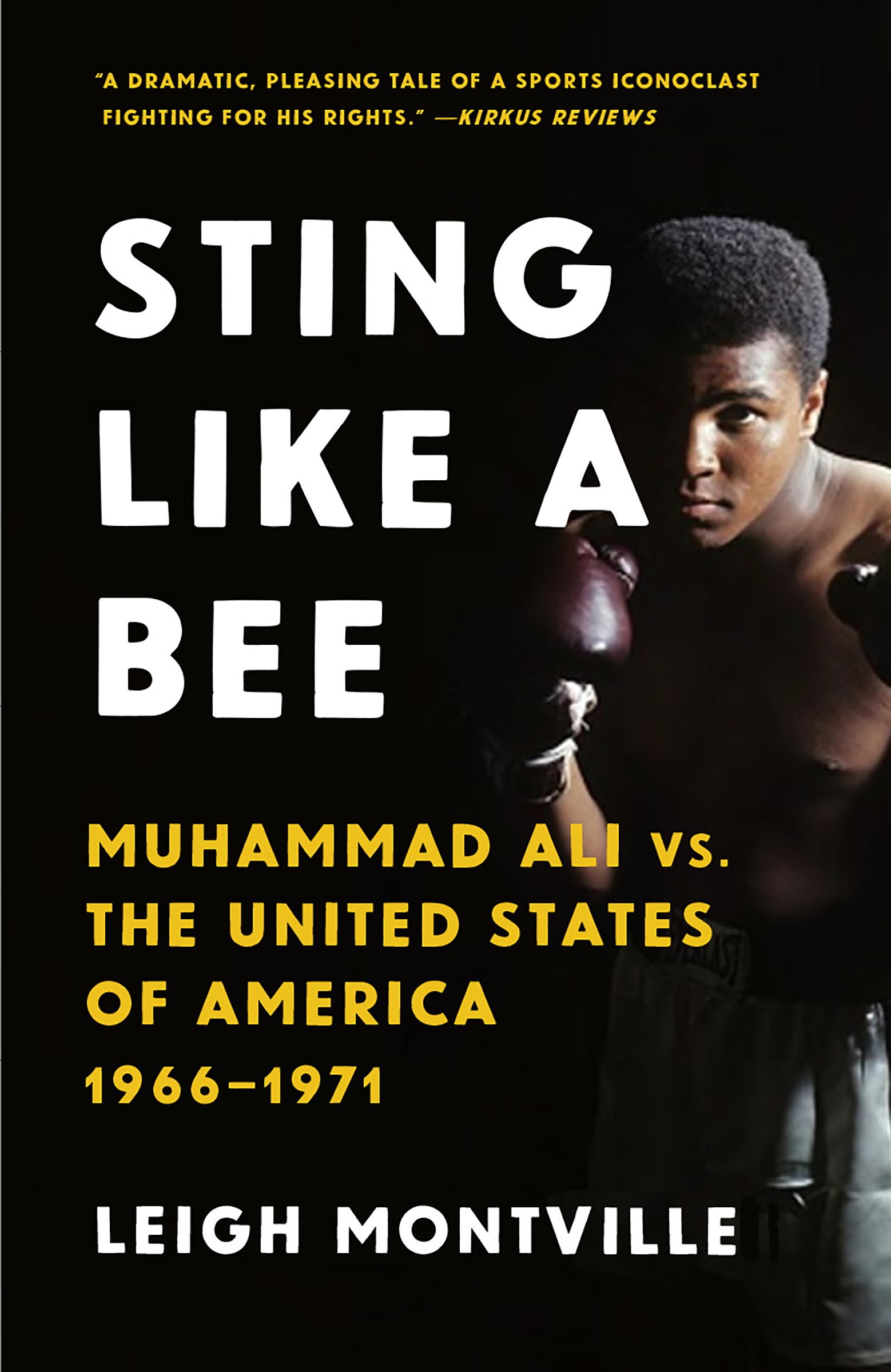 Sting Like A Bee By Leigh Montville Penguin Books Australia