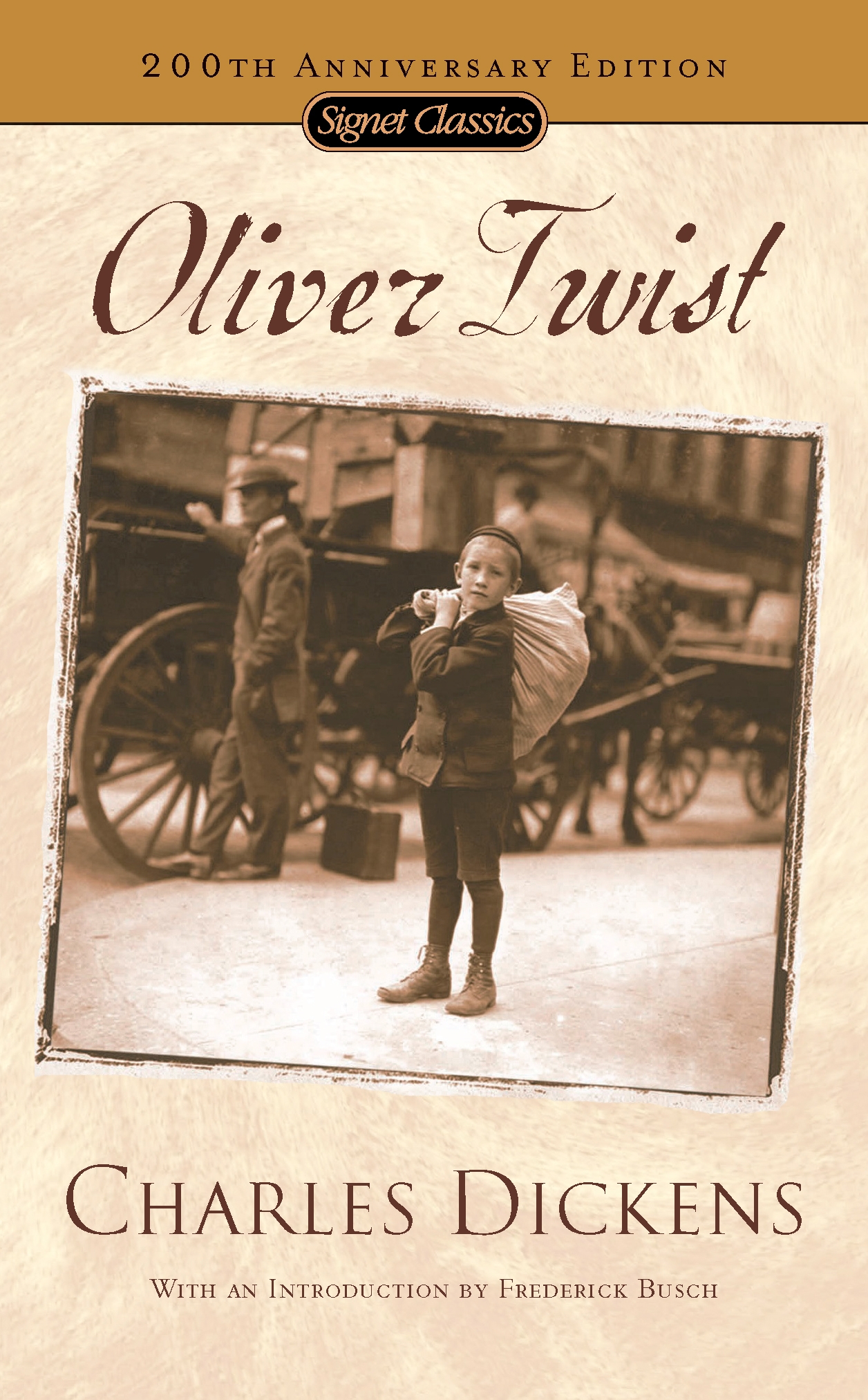 Oliver Twist By Charles Dickens Penguin Books Australia