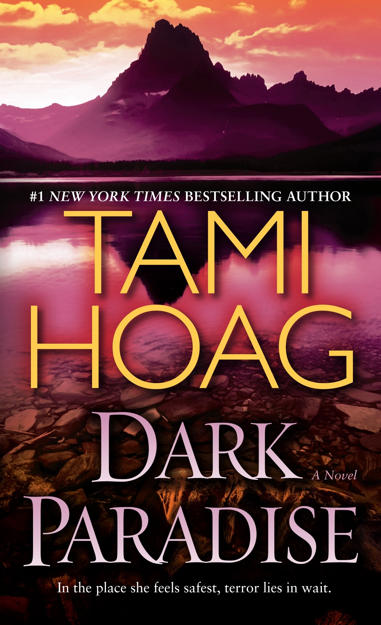 Dark Paradise By Tami Hoag Penguin Books Australia 