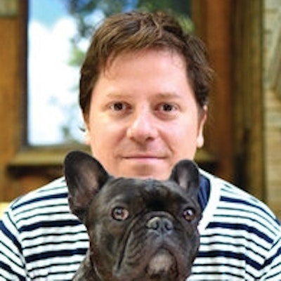 portrait photo of Aaron Meshon