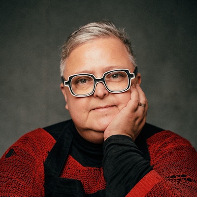 portrait photo of Kris Kneen