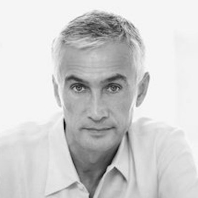 portrait photo of Jorge Ramos