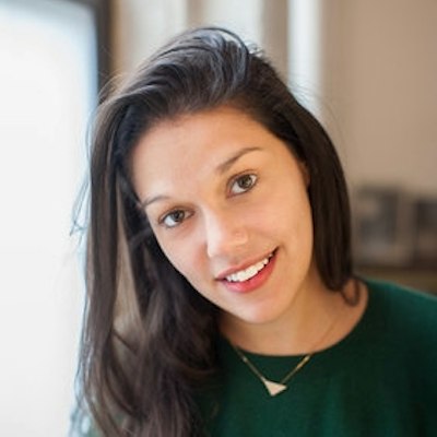 portrait photo of Kate Axelrod