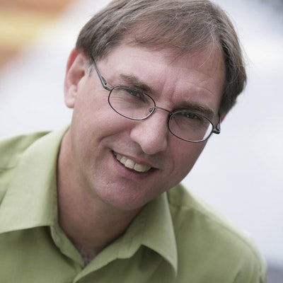 portrait photo of Peter Stanley