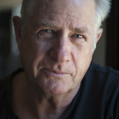 portrait photo of Dave Warner