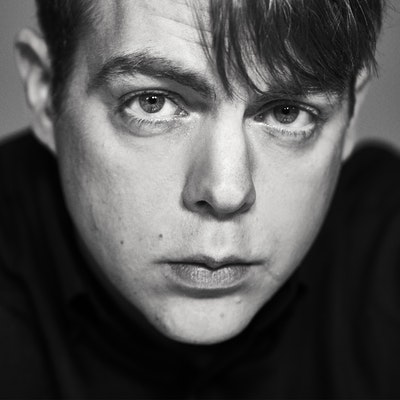 portrait photo of Christoffer Carlsson