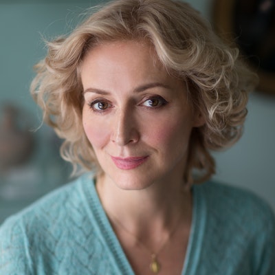 portrait photo of Marie-Elsa Bragg