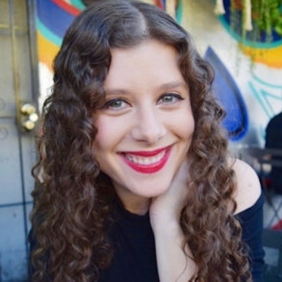 portrait photo of Romina Russell