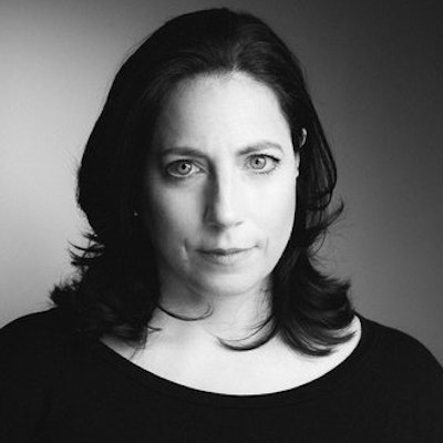 portrait photo of Stacey Ballis