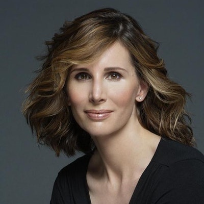 portrait photo of Leigh Gallagher