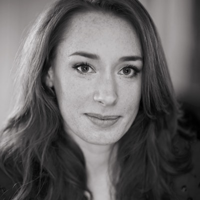 portrait photo of Hannah Fry