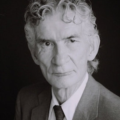 portrait photo of Cecil Murphey