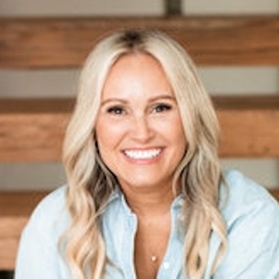 portrait photo of Jennie Allen