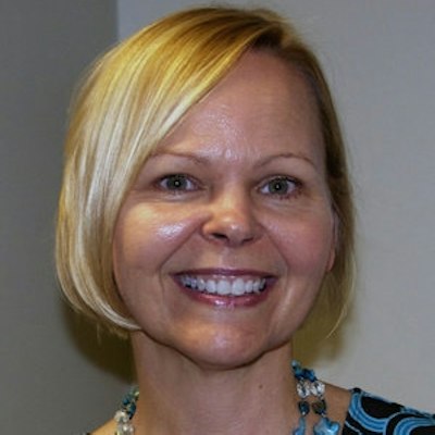 portrait photo of Lisa Wheeler