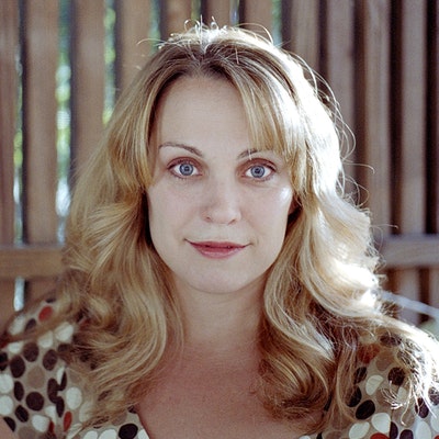 portrait photo of Gin Phillips
