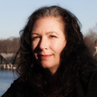 portrait photo of Jacqueline Carey
