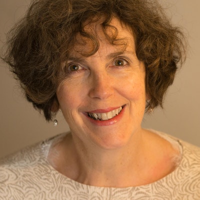 portrait photo of Jane Robinson