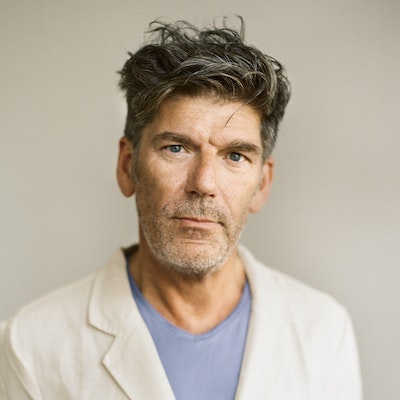 portrait photo of Russell Norman