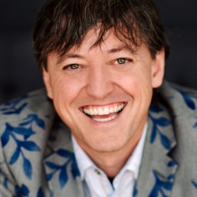 portrait photo of Joey Coleman