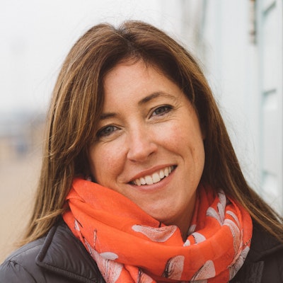portrait photo of Heidi Perks