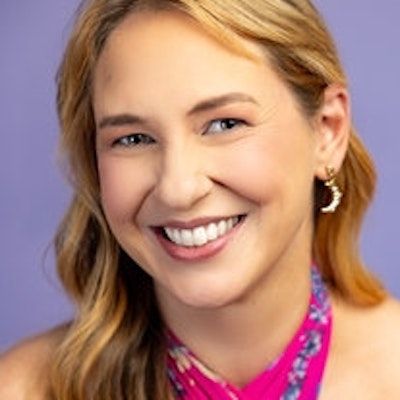 portrait photo of Mari Andrew