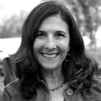 portrait photo of Juli Berwald
