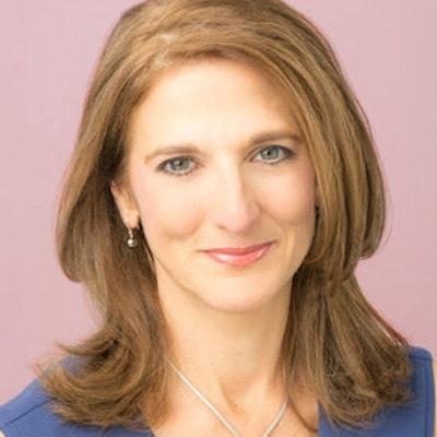 portrait photo of JILL SCHLESINGER