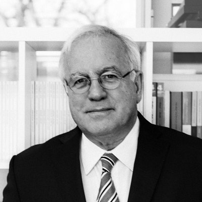 portrait photo of Alan Kohler