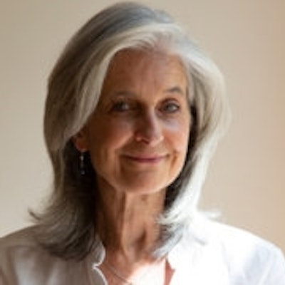 portrait photo of TIA POWELL