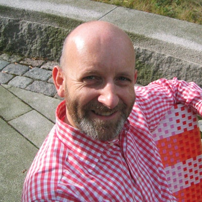 portrait photo of Nick Sharratt