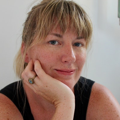 portrait photo of Maggie Shipstead