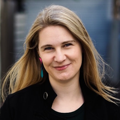 portrait photo of Nina Kenwood