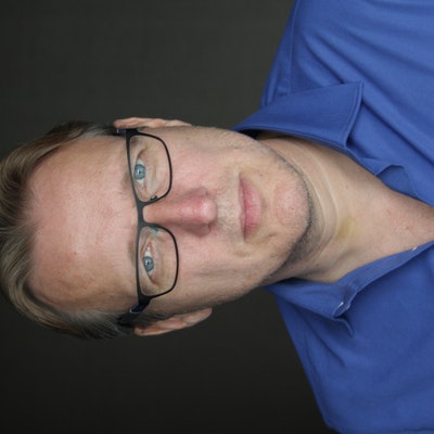 portrait photo of Arthur Brand