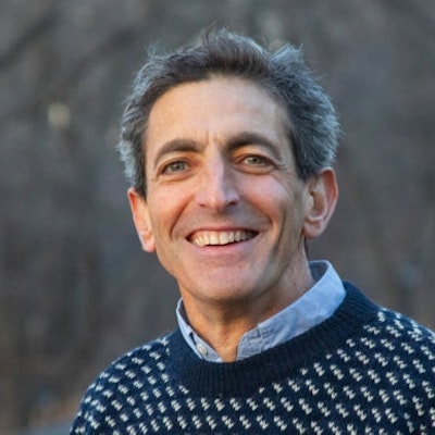 portrait photo of Matthew Futterman