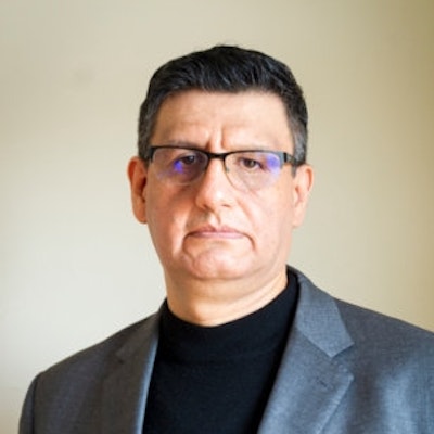 portrait photo of Luis Najera