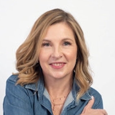 portrait photo of Liz Michalski
