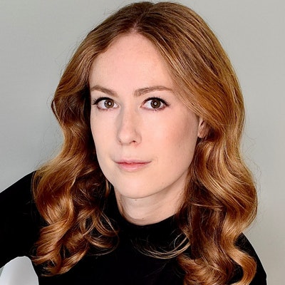 portrait photo of Jo Harkin