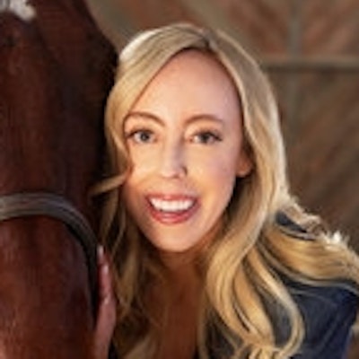 portrait photo of Carrie Seim