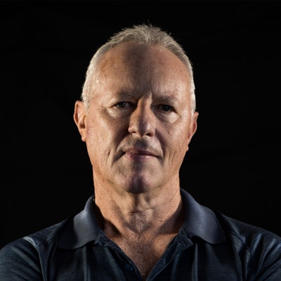 portrait photo of Greg Mullins
