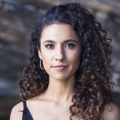 portrait photo of Kavita Bedford