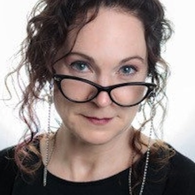 portrait photo of Elizabeth Everett